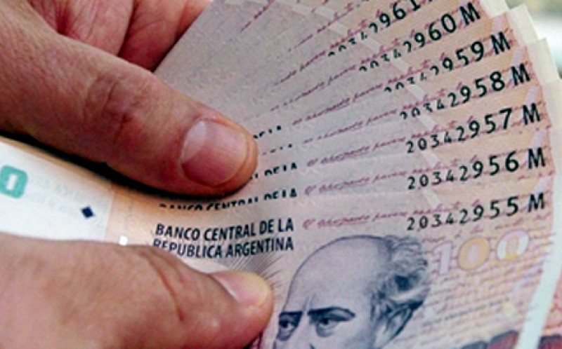 La inflación sigue en aumento y la brecha del dólar también