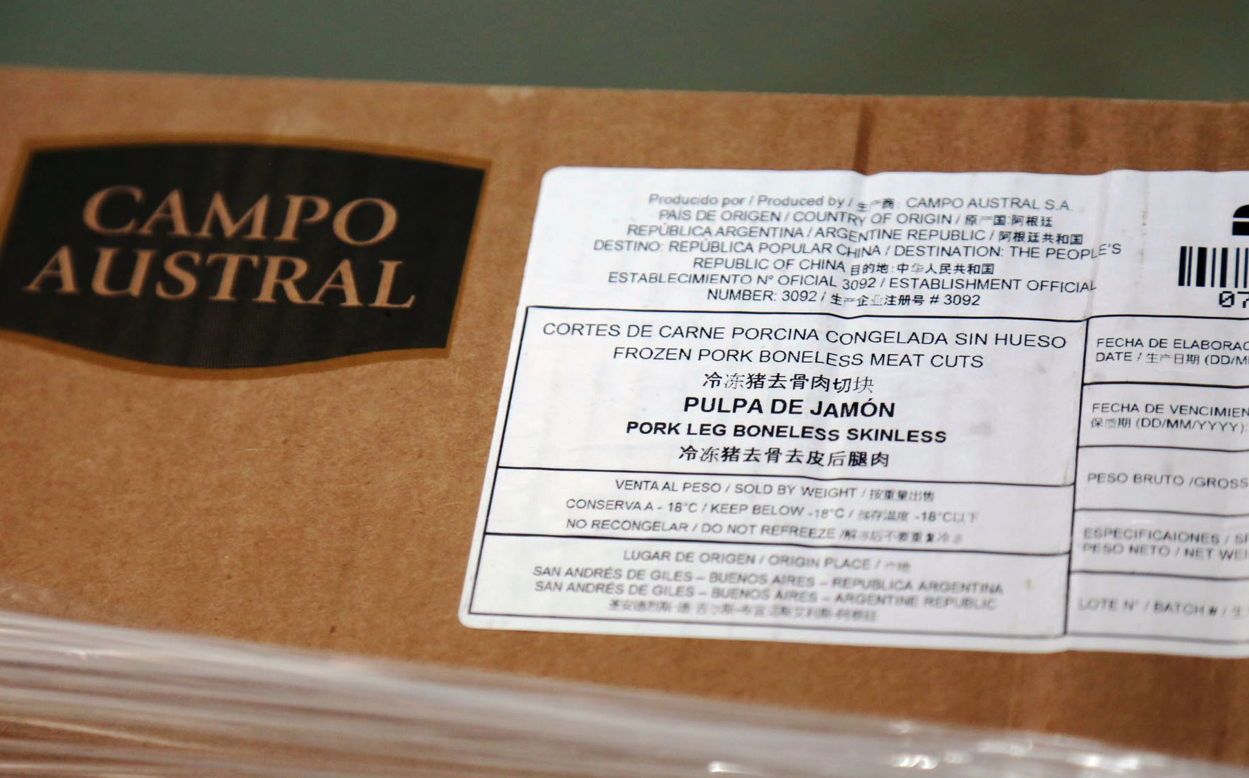Salió el primer embarque de carne porcina de alto valor agregado a China