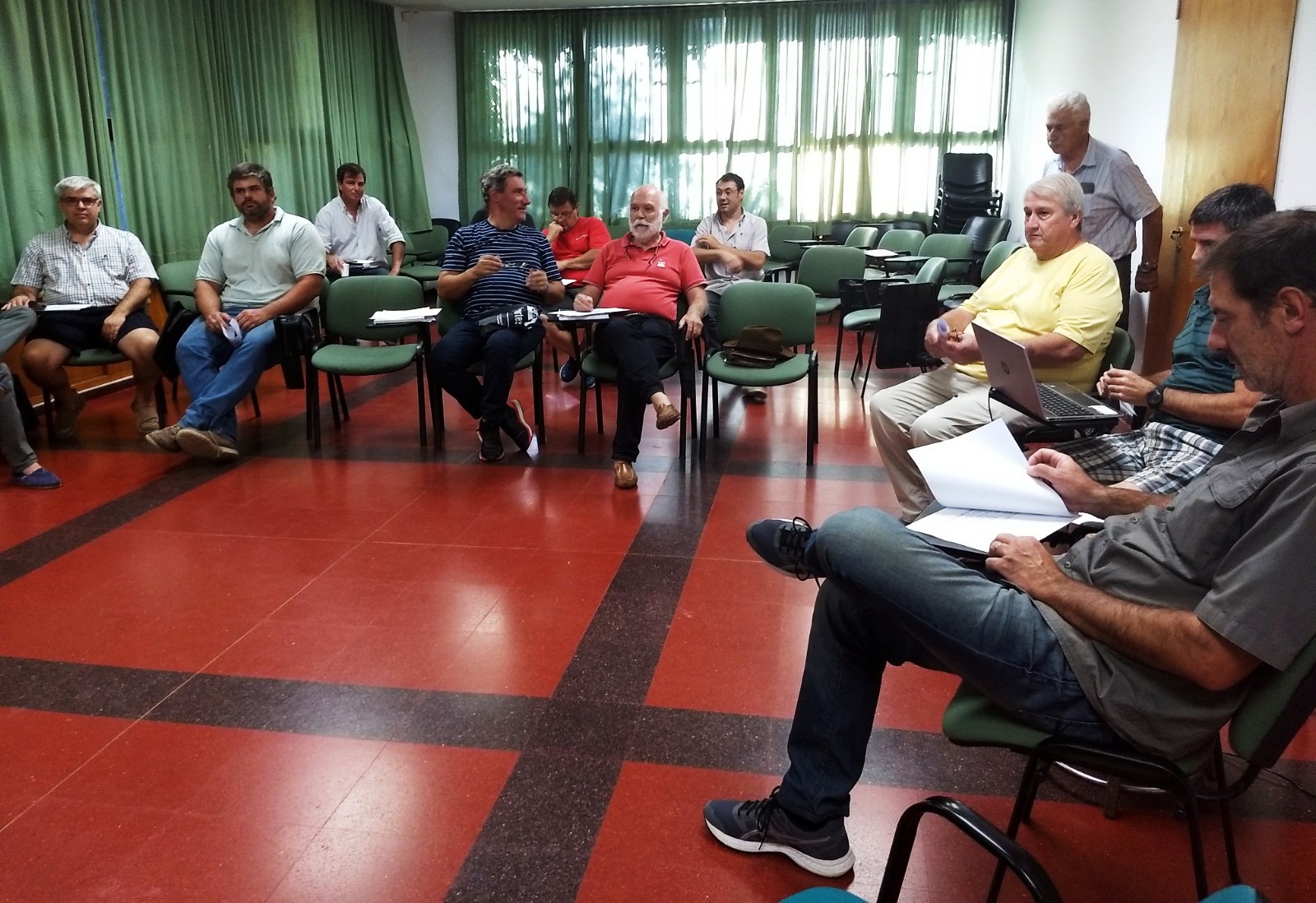 Grupo de contratistas de Cambio Rural hicieron su encuentro en G. Pico