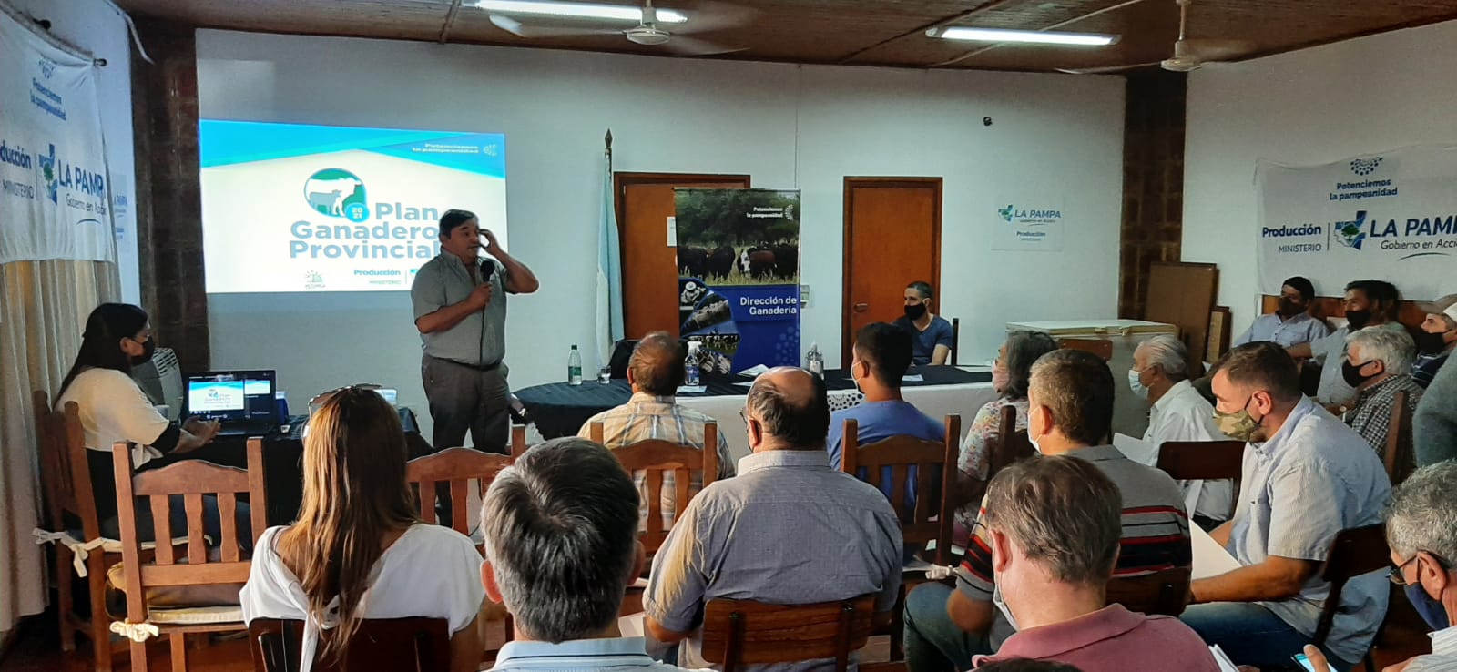 Sigue el recorrido ganadero por las localidades