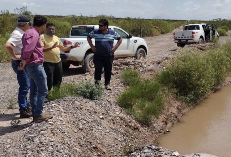 Recorrida por áreas de riego de 25 de Mayo