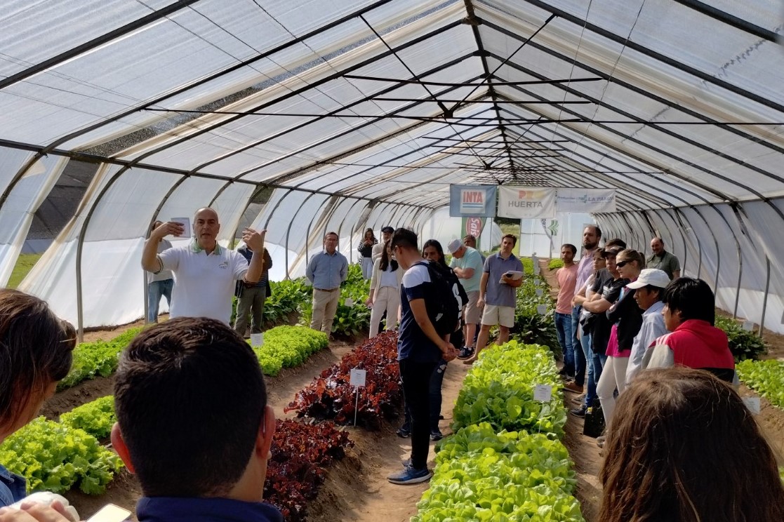 Los horticultores vieron todas las opciones en los túneles del CERET