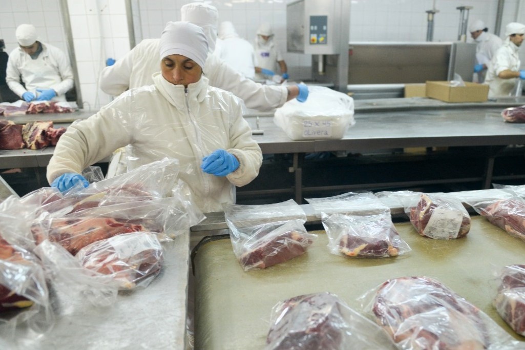 La Argentina concretó la primera exportación de carne bovina hacia Barbados