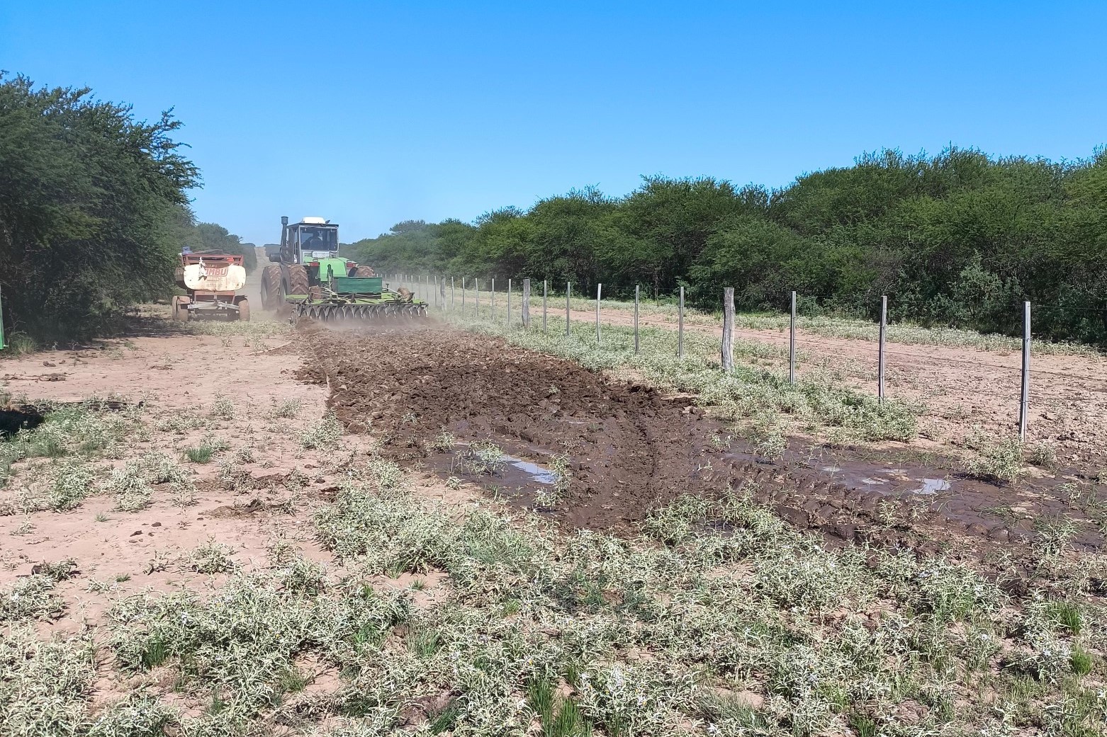 Dan inicio a los rastreos para picadas cortafuegos