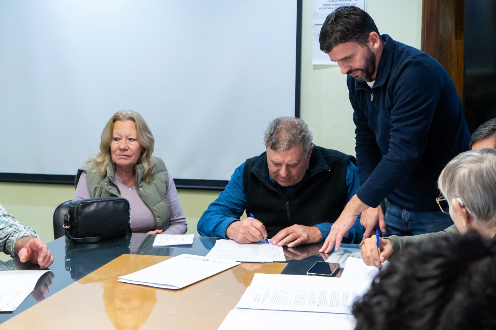 Entregaron 90 millones para manejo de bosque